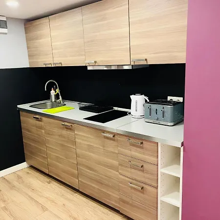 Pod 55 Apartment *