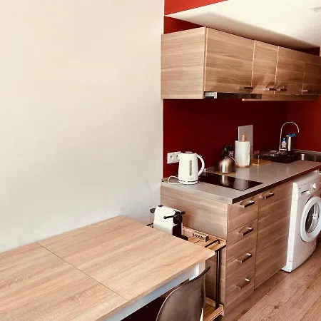 Apartment Pod 55