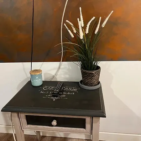 Apartment Pod 55