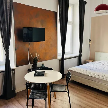 Apartment Pod 55