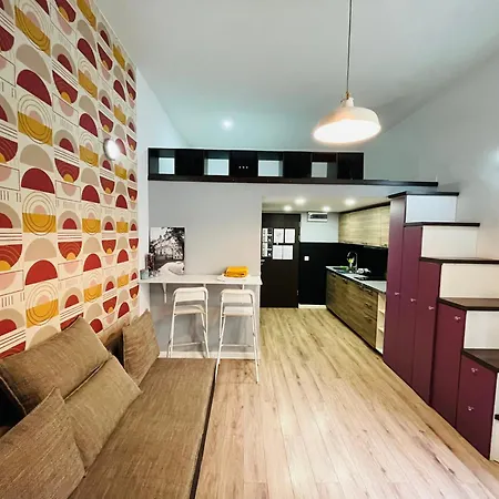 Pod 55 Apartment *