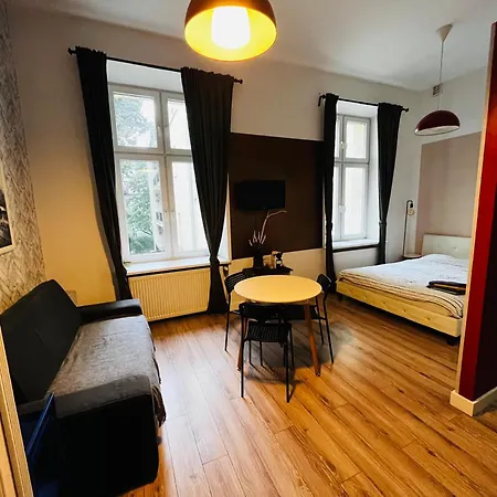 Apartment Pod 55